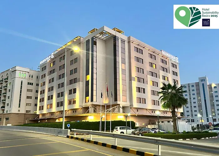 Golden Tulip Muscat