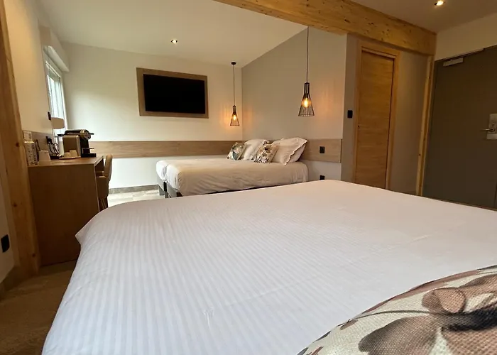 Les Orchidees , Hotel & Restaurant