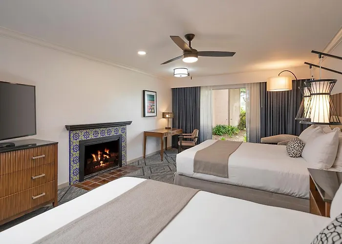 Half Moon Bay Lodge