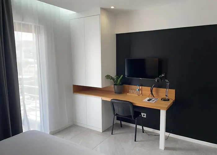 Prassa 3 Boutique Hotel