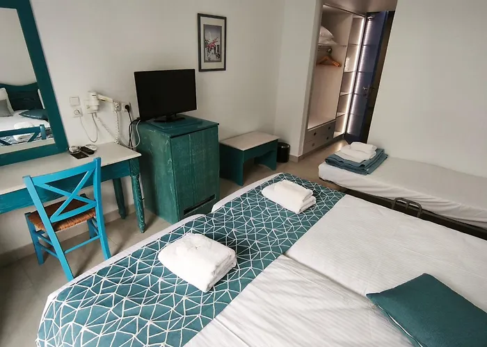 Knossos Hotel