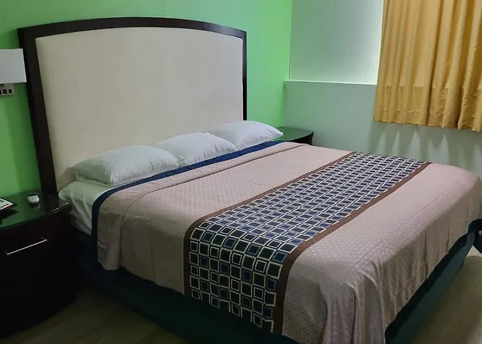 Value Inn & Suites Salina