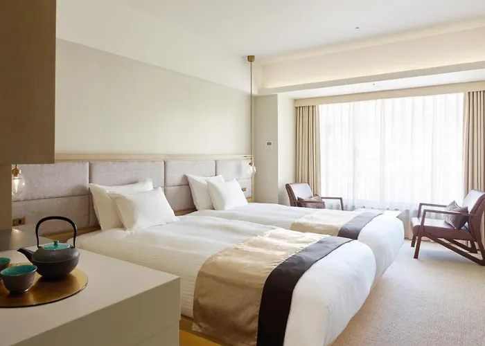 Hotel Atlantiis Suites Near Igi Airport