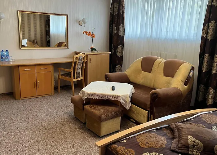 Hotel Lesny
