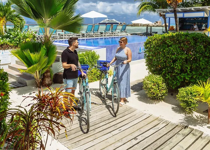 Le Nautique Waterfront Hotel La Digue