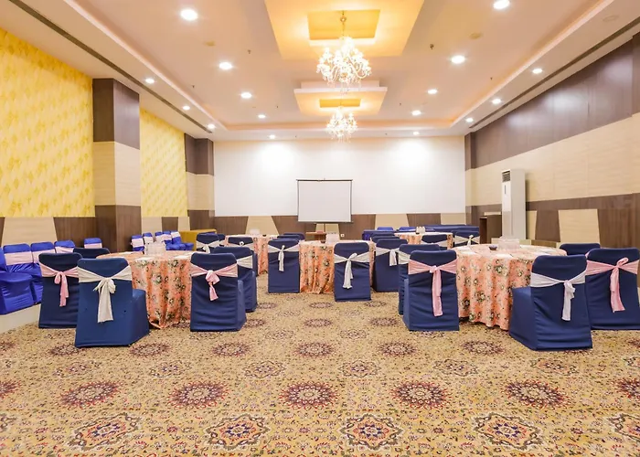 Hyphen Premier-Business Hotel