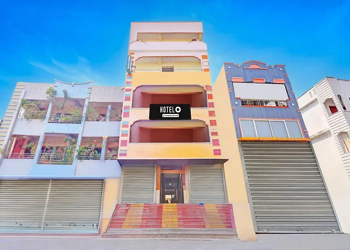 Super Hotel O Clock Centre Chirala