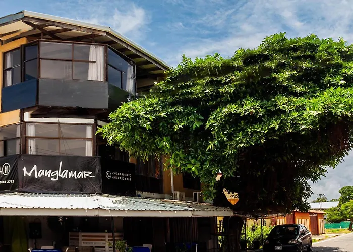 Hotel Manglamar