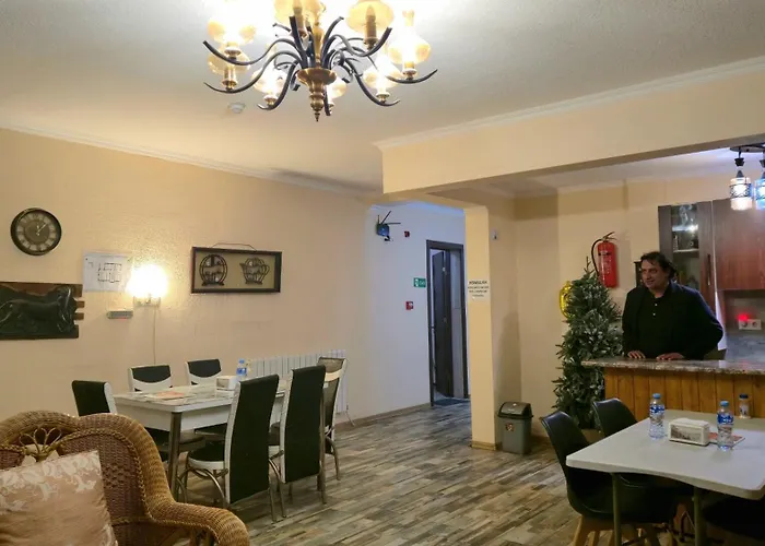 Kashmiri kitchens hotel