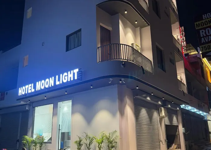 Hotel Moon Light