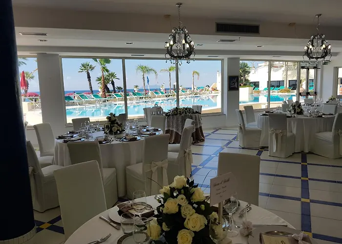Hotel La Playa