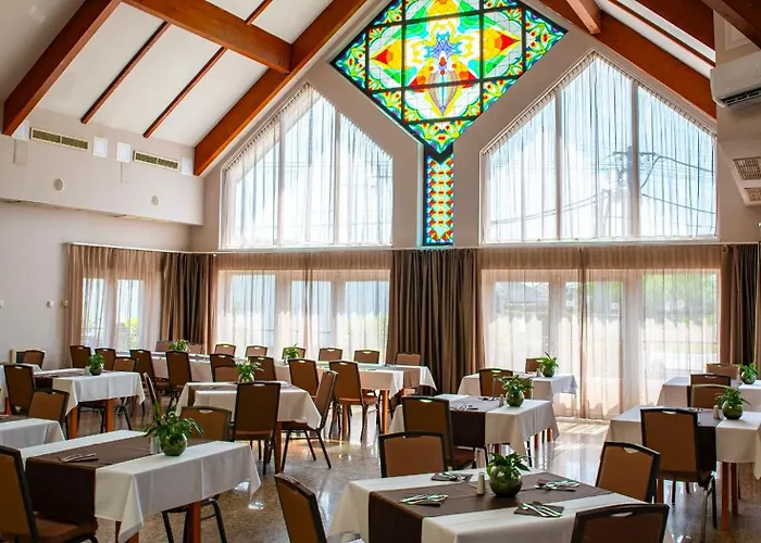 Orchidea Hotel Lipot