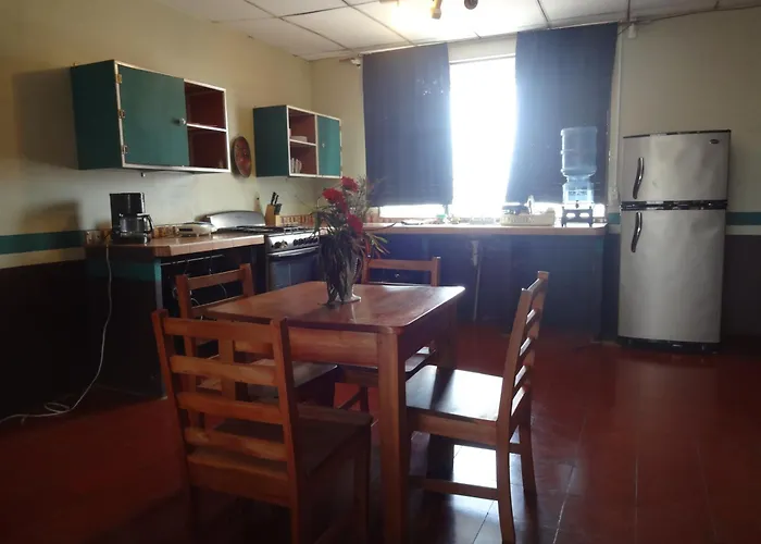 Hostal Harvest House