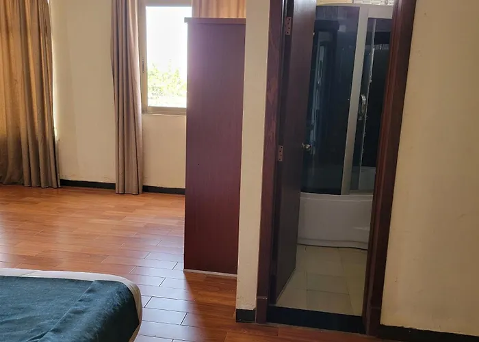 Yiganda Hotel, Bahir Dar
