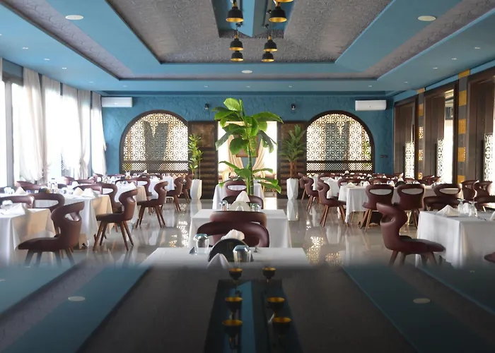 Mira Palace Hotel