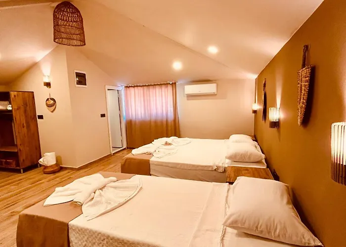 Kalia Beach Hotel Side