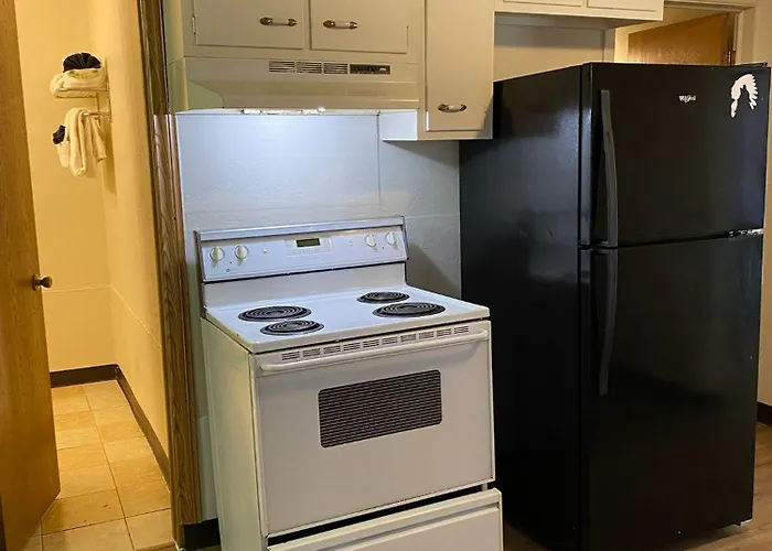 Homestead Inn Extended Stay - 3 Nights Min