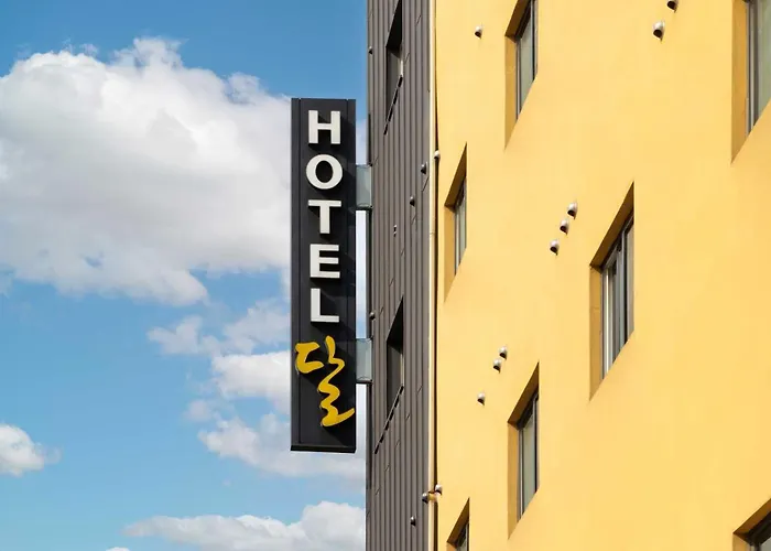 Hotel Moon Cheonan Shinbuldang