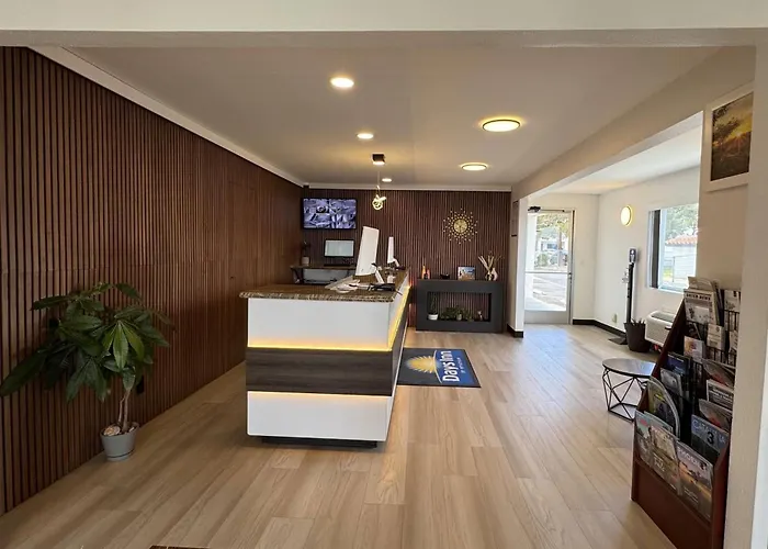 Days Inn By Wyndham Ridgecrest Near China Lake Naval Station