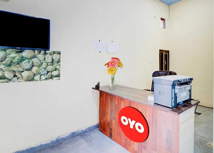 Hotel O Royal Inn