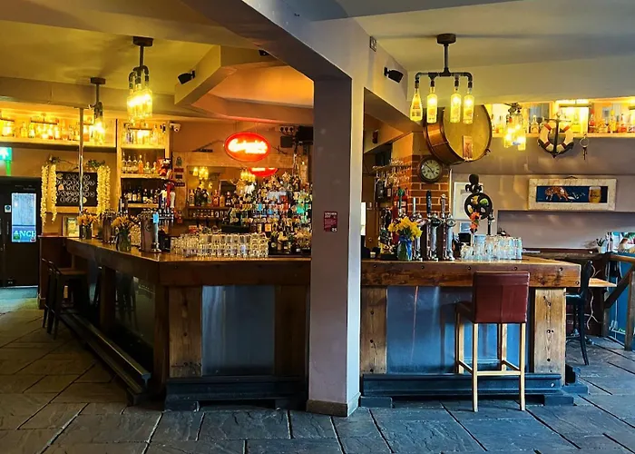 Chandlers Bar And Rooms