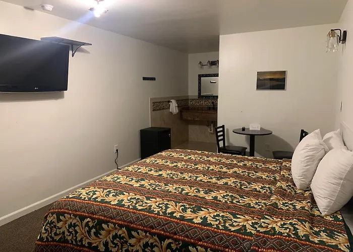 Westview Motel