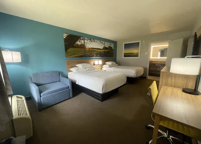Days Inn & Suites By Wyndham York