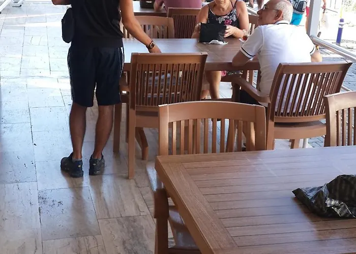 Altunakar 1 Hotel