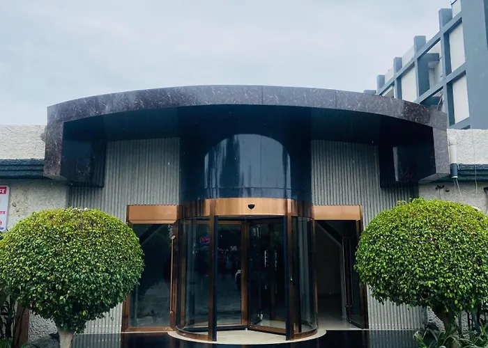 Kingdom Hotel