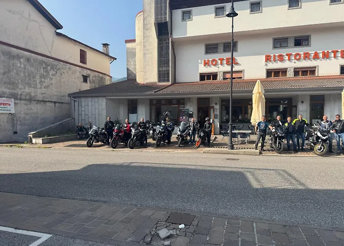 Bike & Bikers Hotel And Restaurant