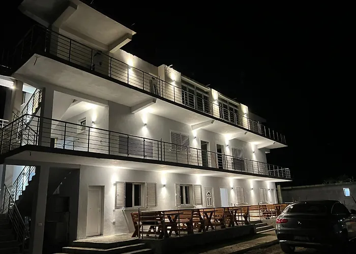 Hotel Familja Cuni Theth