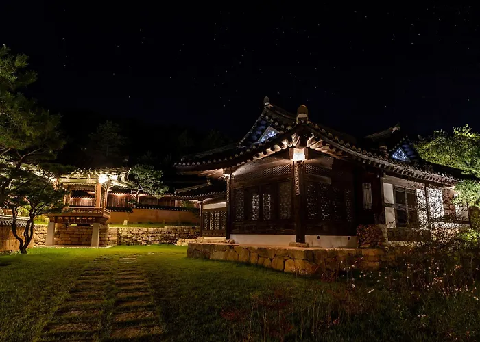 Rakkojae Hahoe Hanok Hotel