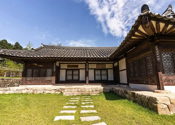 Rakkojae Hahoe Hanok Hotel