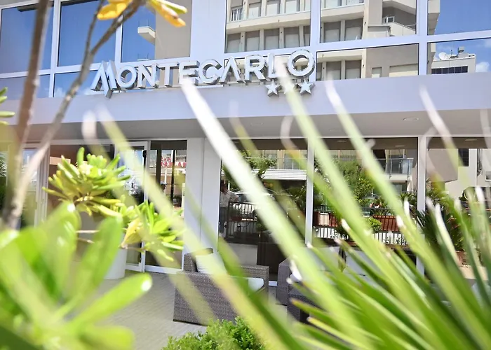 Hotel B&B Montecarlo