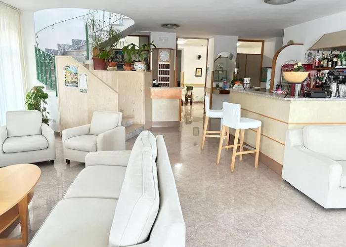 Hotel Maronti