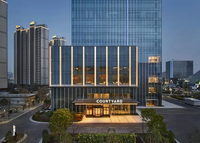 Courtyard By Marriott Nantong