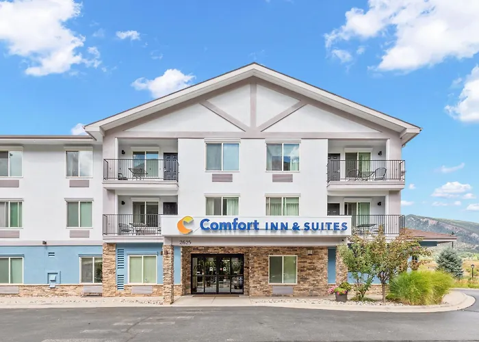 Comfort Inn & Suites Glenwood Springs On The River