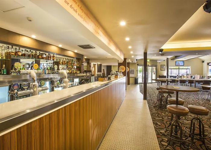 Nightcap At Caringbah Hotel