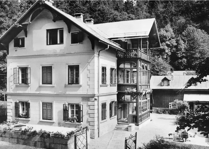Villa Styria - Boutiquehotel Mit Sauna Und Optionaler Halbpension