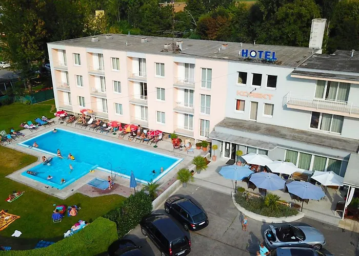 Hotel Korekt