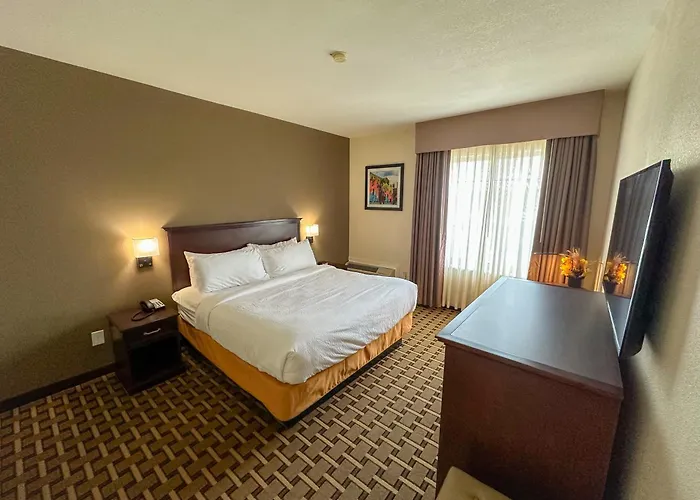 Sonesta Essential Hotels Overland Park