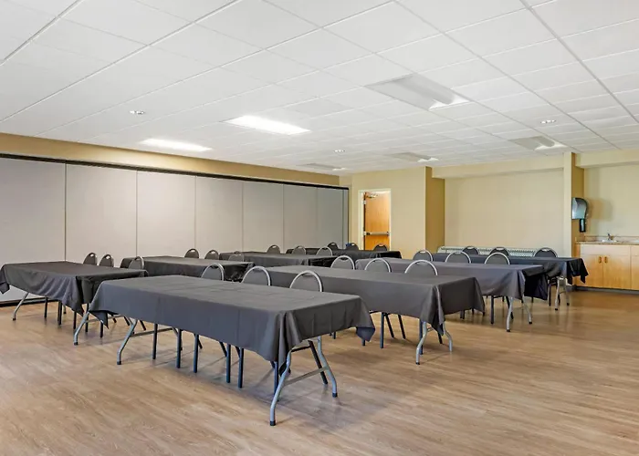 Comfort Suites Salem