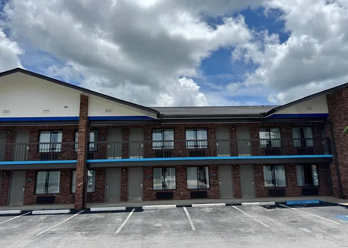 Days Inn By Wyndham Clanton Al