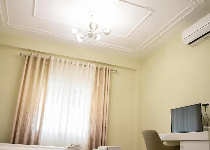 Hotel Merkaj