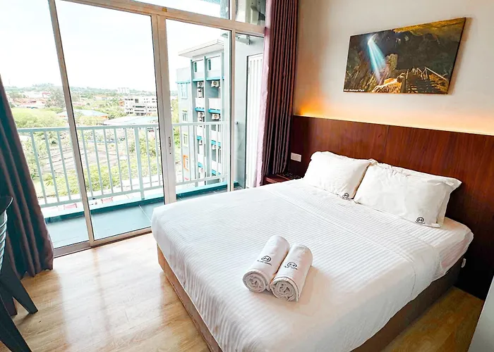 Emart Hotel