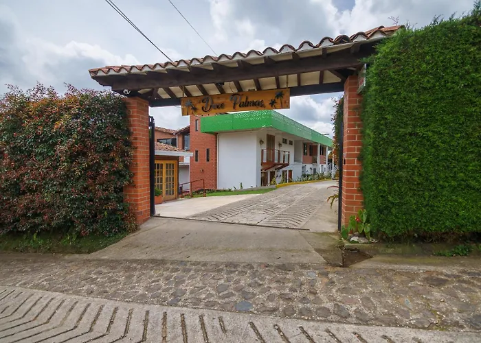 Finca Hotel 12 Palmas- Aeropuerto Jmc