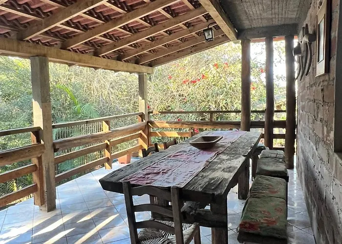 Hostel E Pousada Do Guia