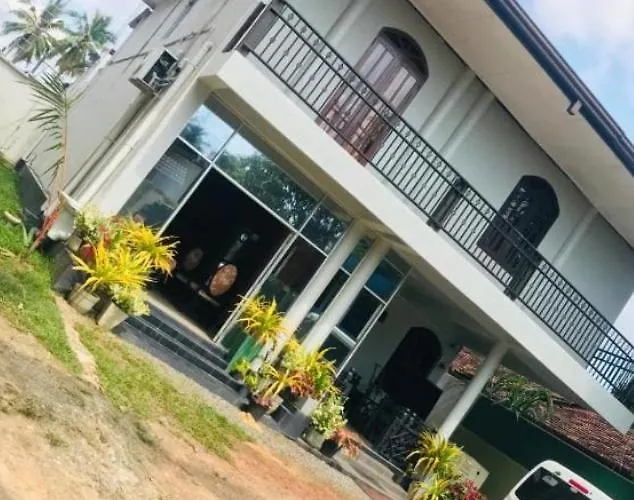 Araliya Hotel