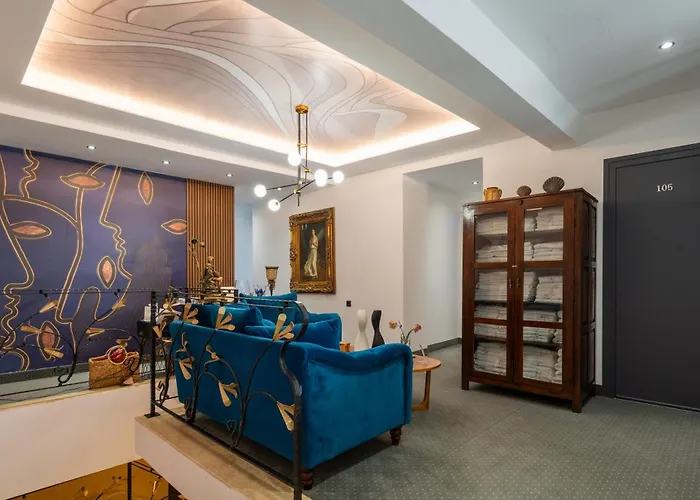 Greek House Hotel