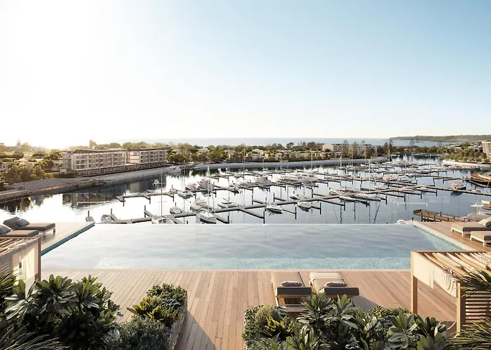 Crowne Plaza Shell Cove Marina By Ihg